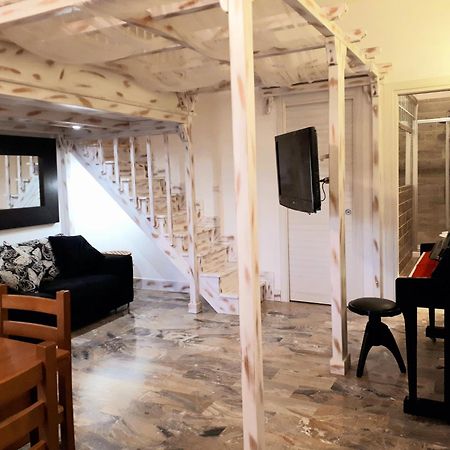 Casa Magnolia Apartment Pomezia Cameră foto